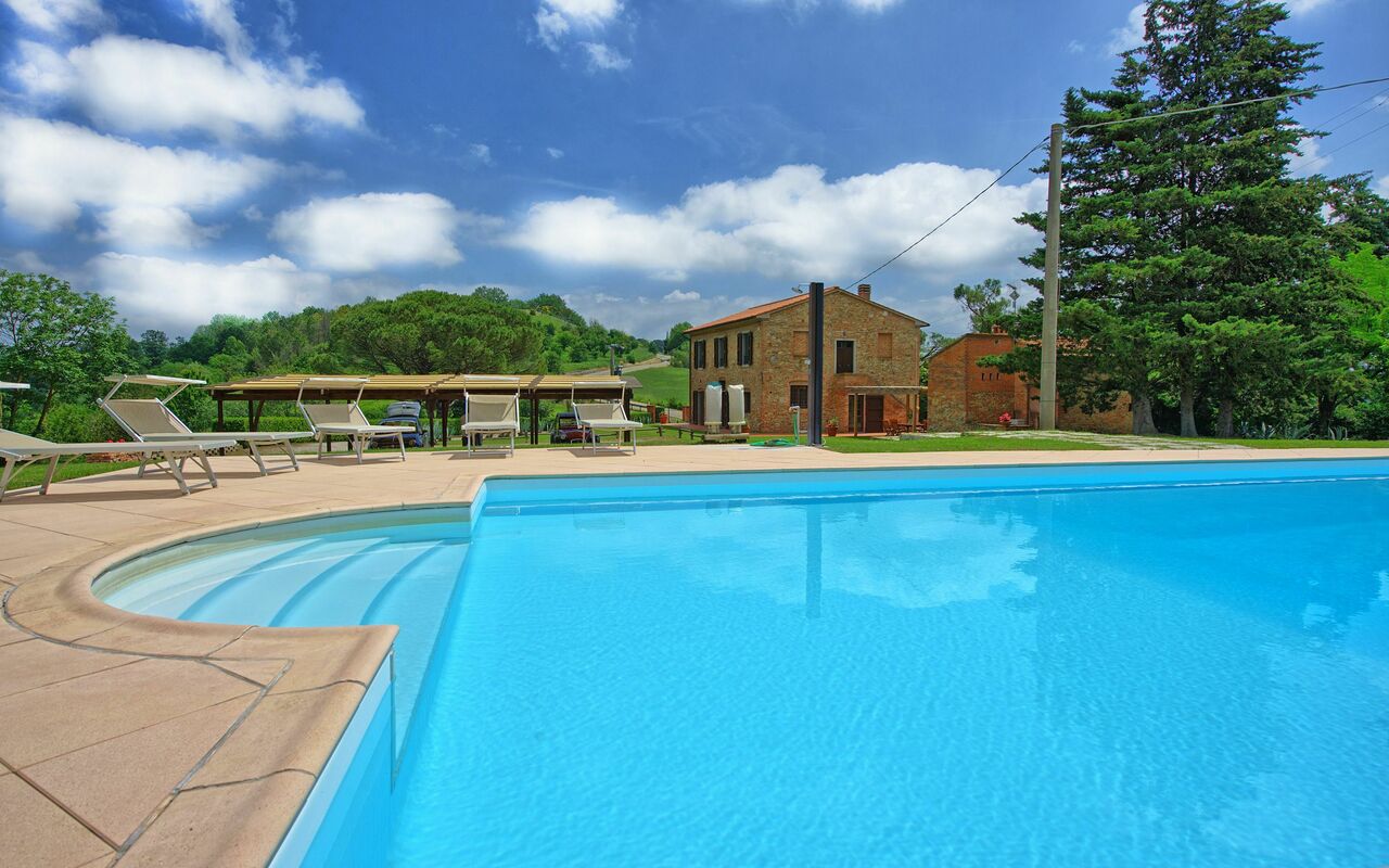 Casale Chiara: Schwimmbad