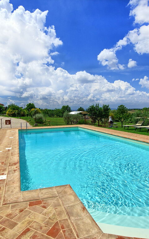 Villa Farneta: Schwimmbad