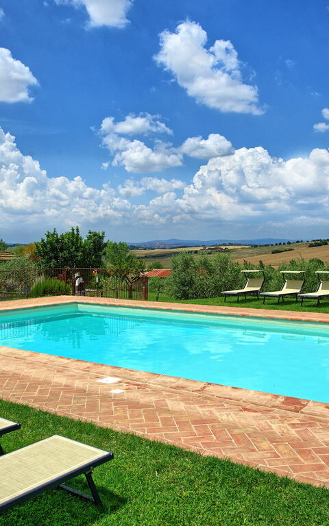 Villa Farneta: Schwimmbad