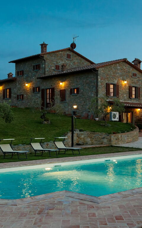 Villa Farneta: Schwimmbad