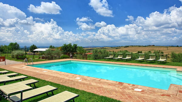 Villa Farneta: Schwimmbad