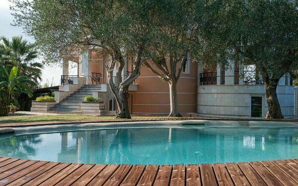 Villa Vendicari: Draussen, Schwimmbad