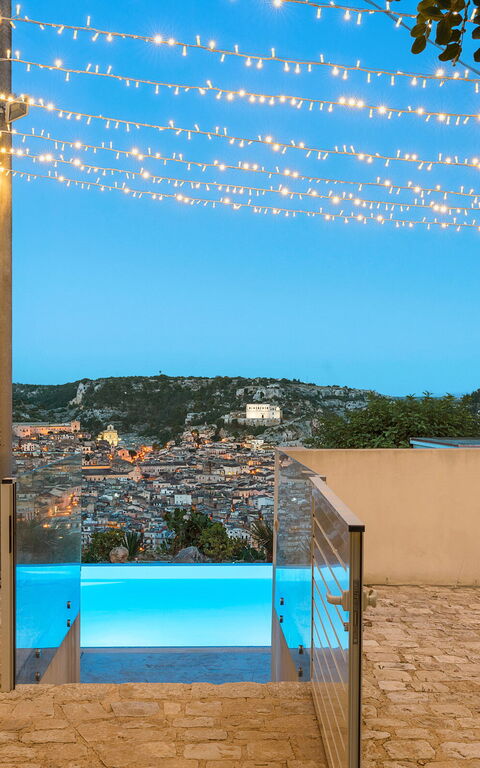 Villa Luna: Außen, Draussen, Schwimmbad