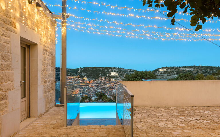 Villa Luna: Außen, Draussen, Schwimmbad