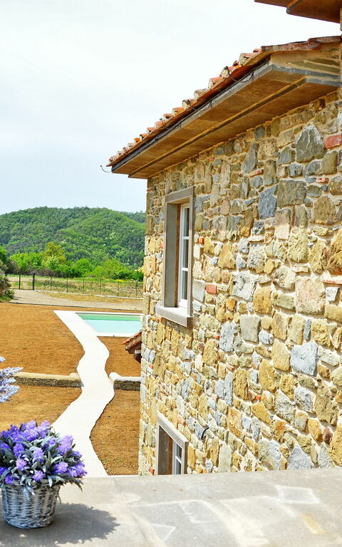 Villa Giacomo: Ansichten, Draussen