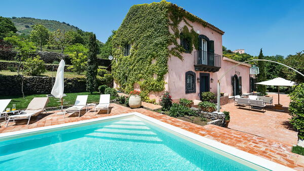 Villa la Capinera: Draussen