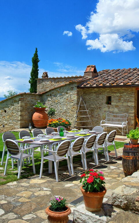 Villa Sonia: Draussen