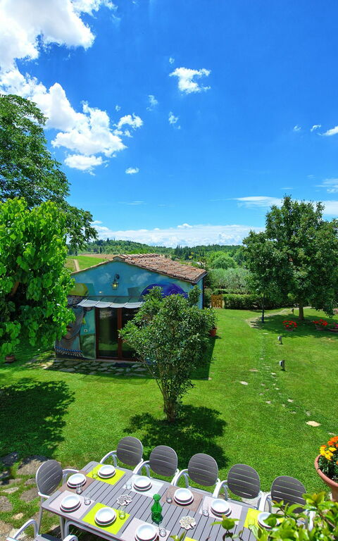 Villa Sonia: Draussen