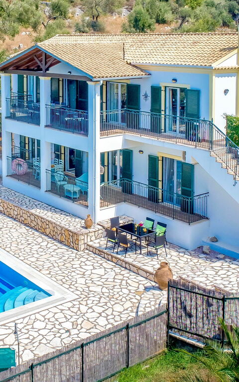 Villa Di Giovanni: Ansichten, Schwimmbad, Sommer