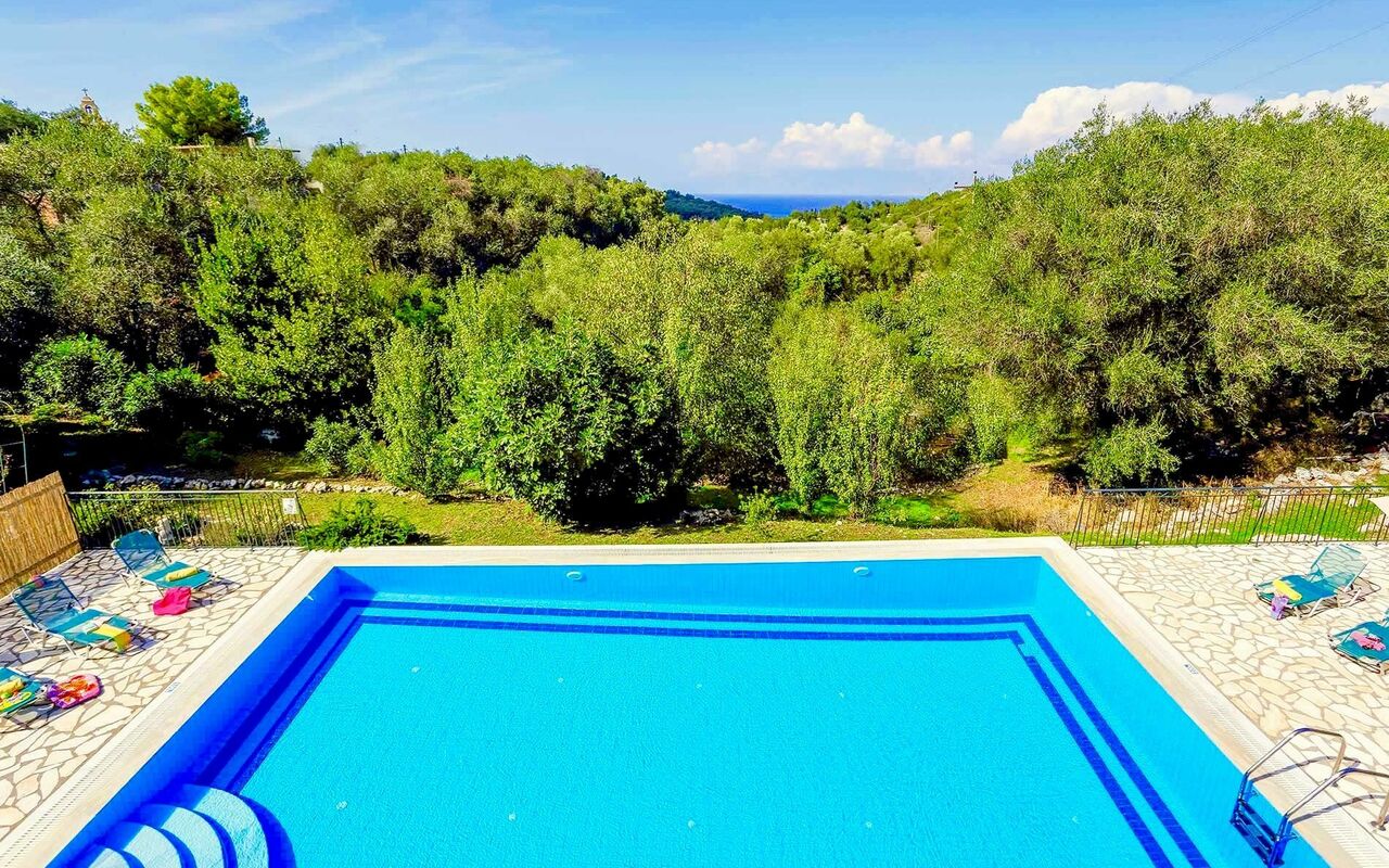 Villa Di Giovanni: Ansichten, Schwimmbad