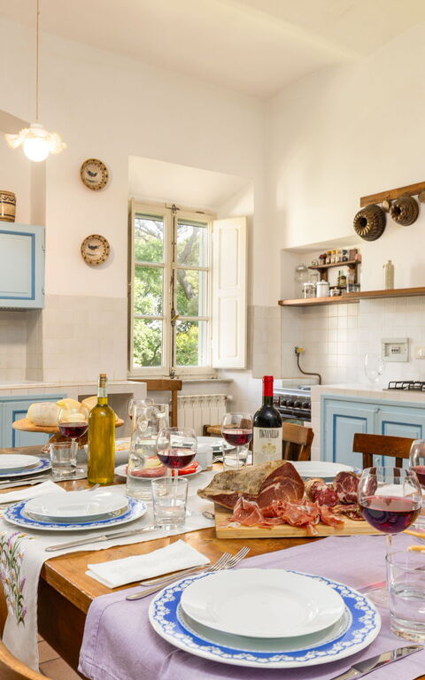 Villa Cangeli: Esszimmer, Küche