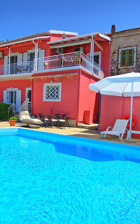 Villa Giador: Draussen, Schwimmbad