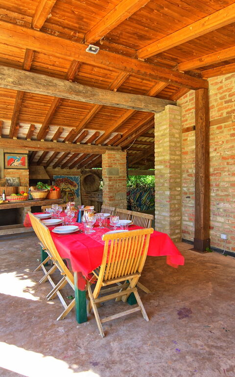 Villa Edo: Esszimmer, Schlafzimmer