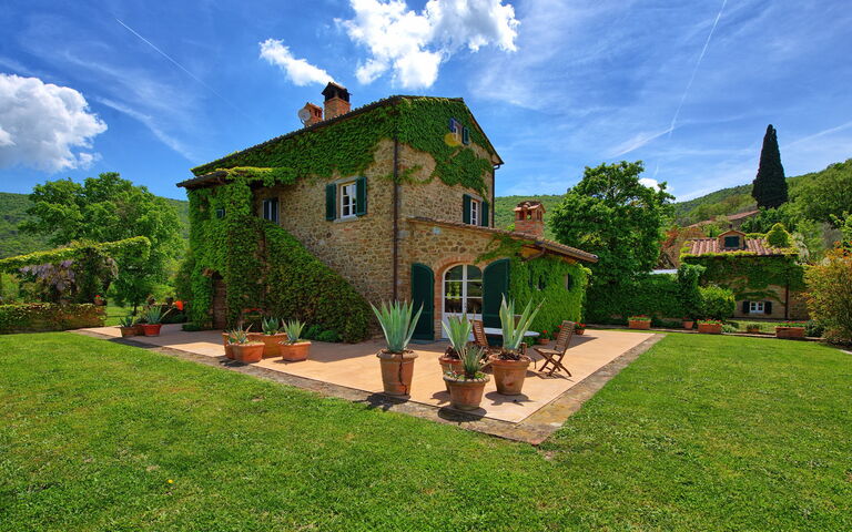 Villa Edo: Draussen, Garten