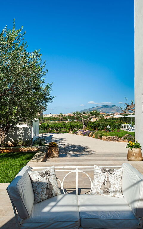 Villa Pigna Bianca: Balkon / Terrasse / Patio, Draussen, Garten