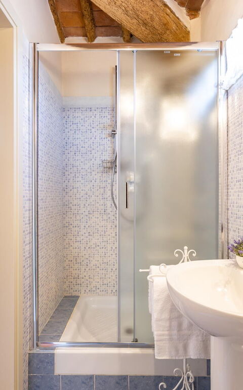 Villa Bonriposo: Bad