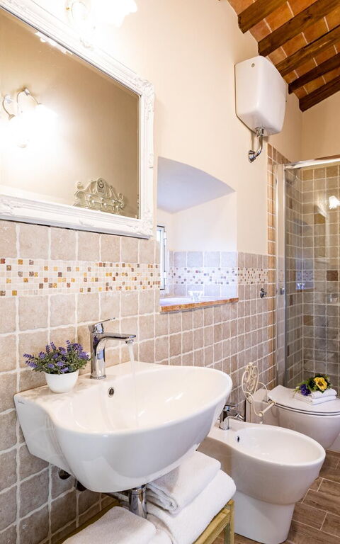 Villa Bonriposo: Bad