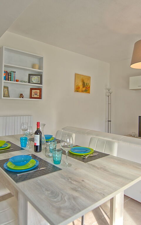 Casa Al Bosco: Esszimmer, Wohnzimmer