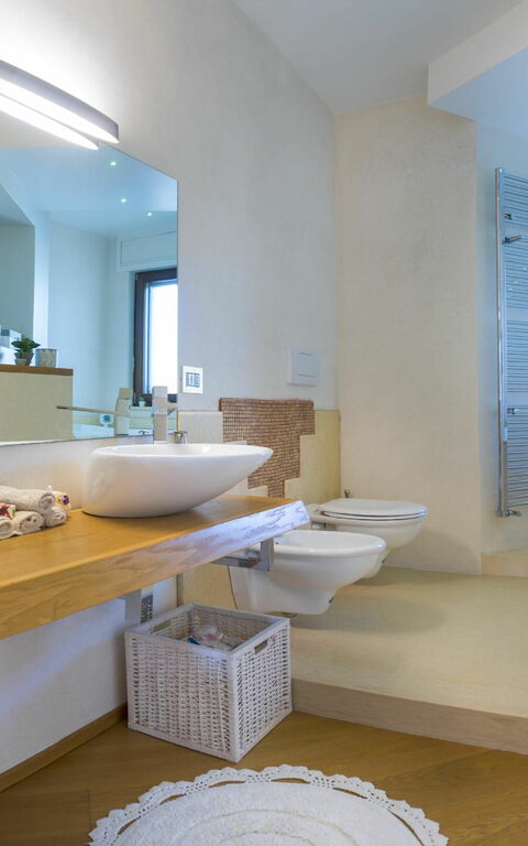 Villa Modigliani: Bad