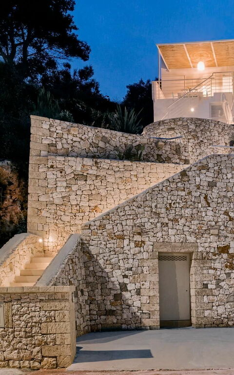 Villa Infinity: Außen