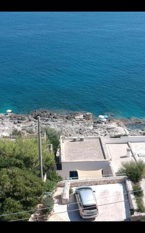 Villa Infinity: Ansichten