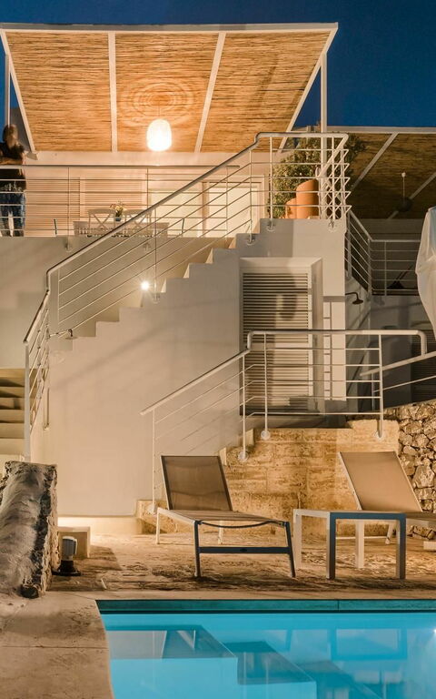 Villa Infinity: Draussen