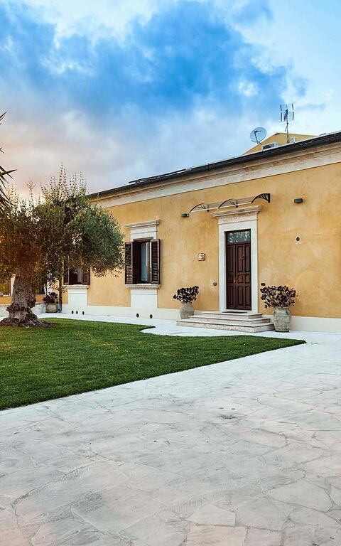 Villa Carolina: Draussen, Garten