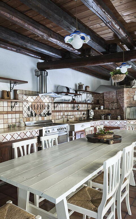 Villa Carolina: Esszimmer, Küche