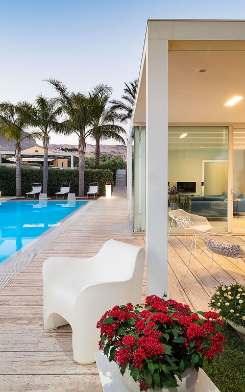 Villa Bellini: Außen, Schwimmbad