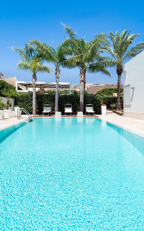 Villa Bellini: Garten, Schwimmbad