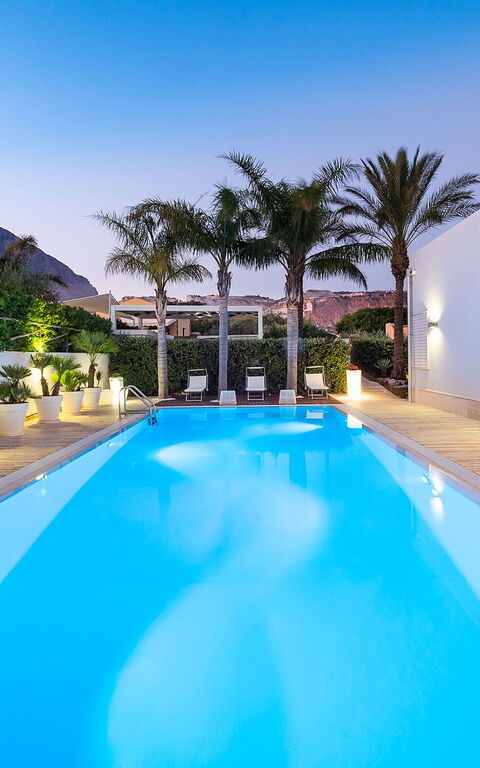 Villa Bellini: Schwimmbad