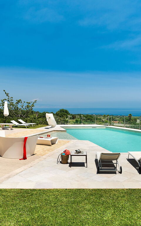 Villa Torre Etnea: Ansichten, Draussen, Garten, Schwimmbad