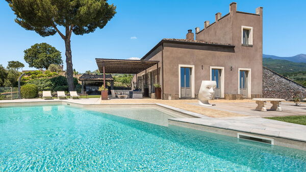 Villa Torre Etnea: Außen, Draussen, Schwimmbad