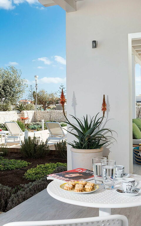 Villa San Lorenzo Rosmarino: Draussen