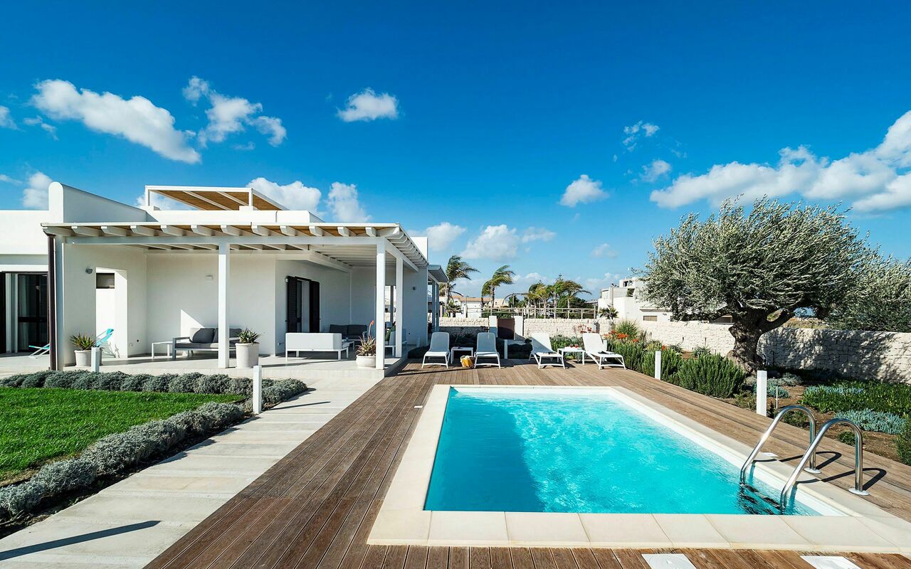 Villa San Lorenzo Rosmarino: Schwimmbad