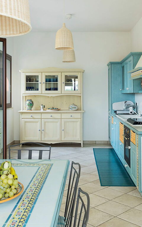 Villa La Plage: Esszimmer, Küche