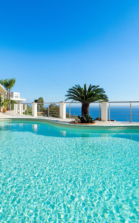 Villa Luce: Schwimmbad