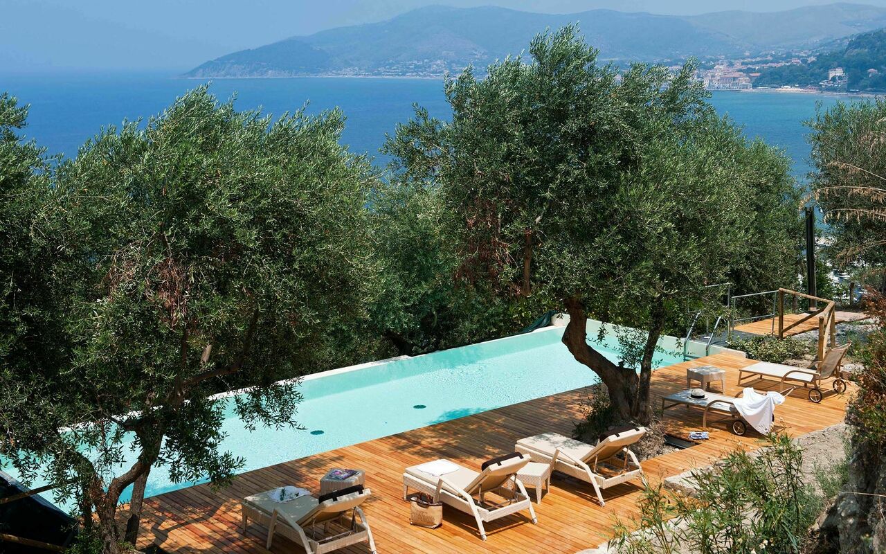 Villa Rupe Alta: Ansichten, Schwimmbad