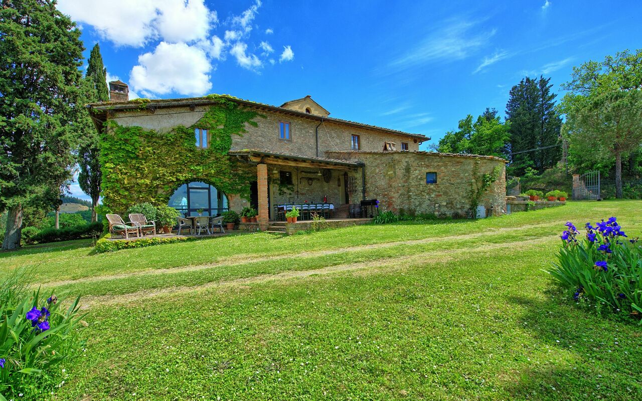 Maggiano: Draussen, Garten
