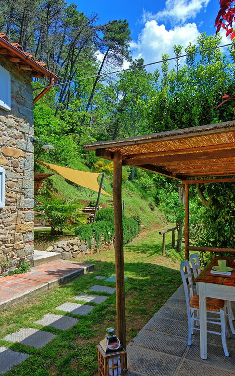 Casale Di Cozzile: Außen, Garten