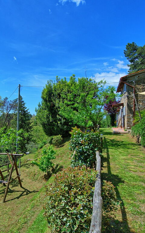 Casale Di Cozzile: Garten