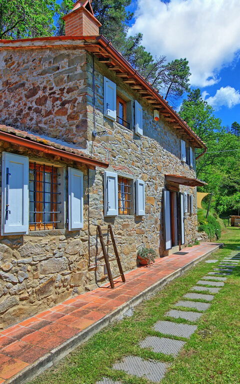 Casale Di Cozzile: Außen, Garten
