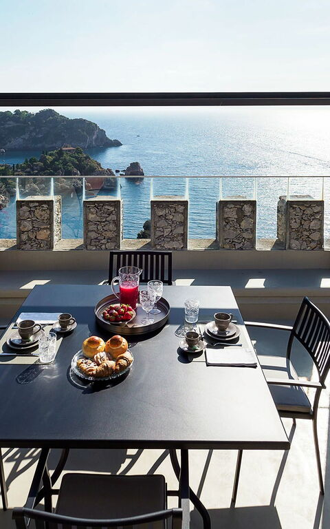 Torre Isola Bella: Balkon / Terrasse / Patio