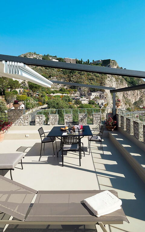 Torre Isola Bella: Balkon / Terrasse / Patio