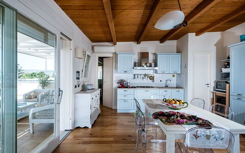 Unterkunft Onda: Esszimmer, Küche, Wohnzimmer