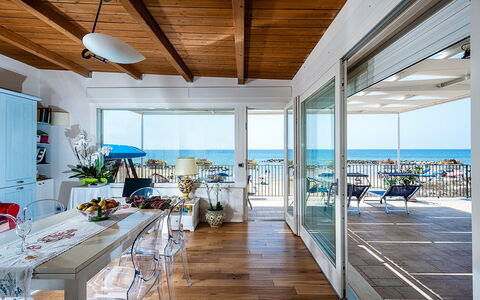 Unterkunft Onda: Esszimmer, Küche, Wohnzimmer