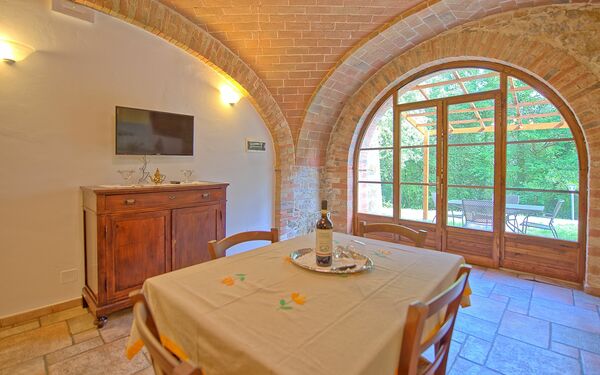 Unterkunft Mulignone 6: Esszimmer, Wohnzimmer