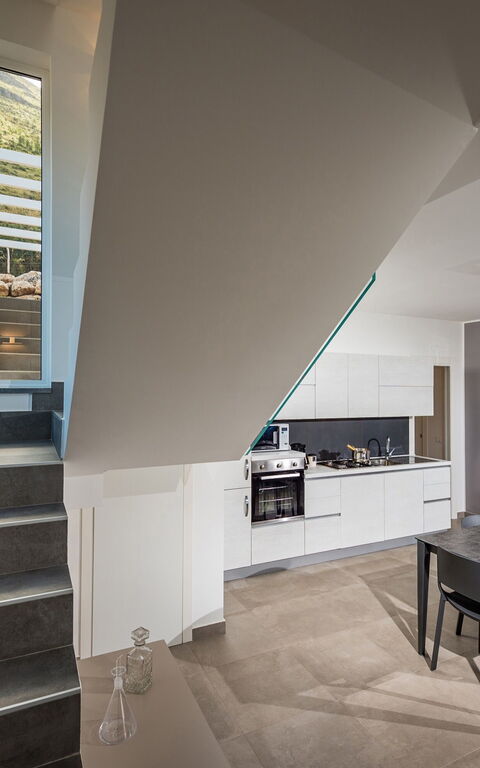 Villa Scire: Esszimmer, Küche