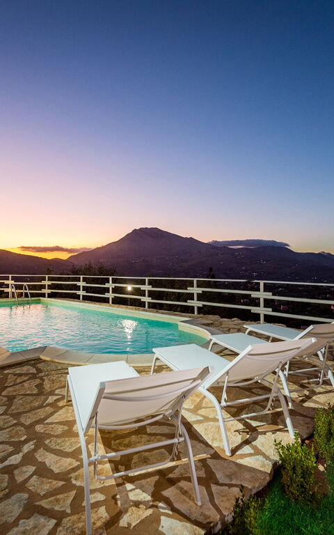 Villa Scire: Garten, Schwimmbad