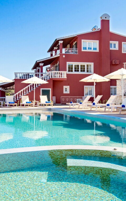 Villa Corfu Panorama: Draussen, Schwimmbad